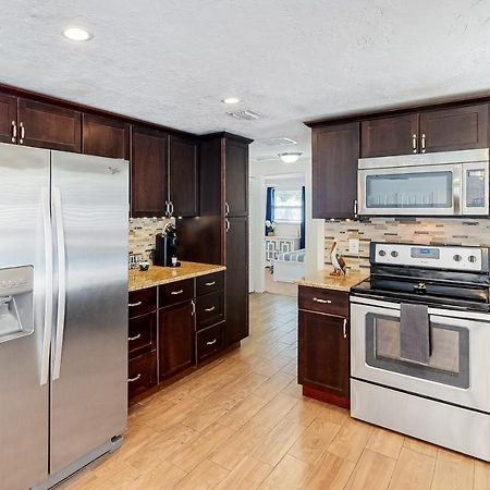 Pinellas Park Cottage 세인트피터즈버그 외부 사진