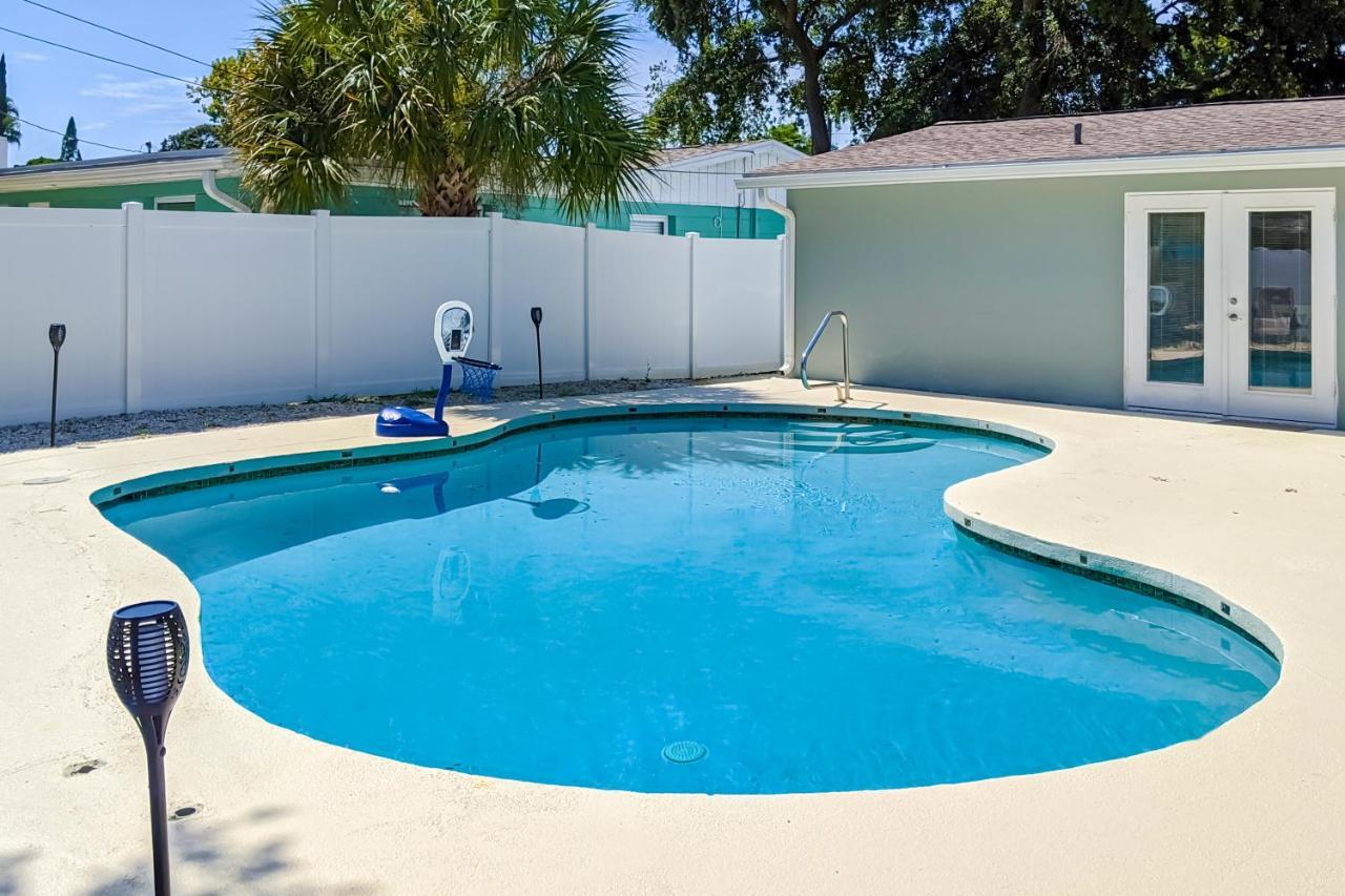 Pinellas Park Cottage 세인트피터즈버그 외부 사진